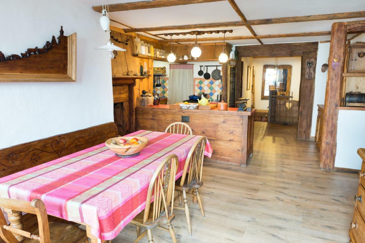 مبيت وإفطار سانت فوا تارونتي Chalet Bois D'Antan المظهر الخارجي الصورة